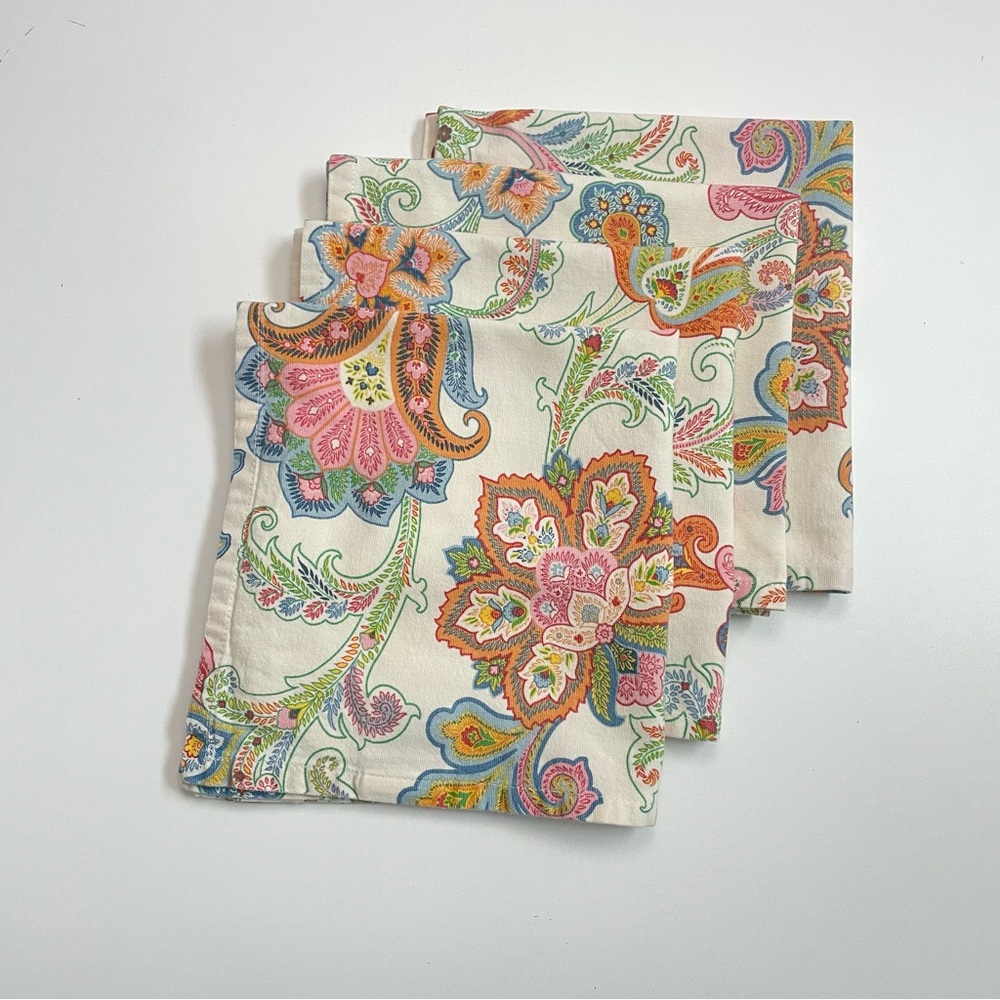 Tommy Hilfiger Cloth Napkins Dinner Dining Floral Botanical Set of 4 Cream Green